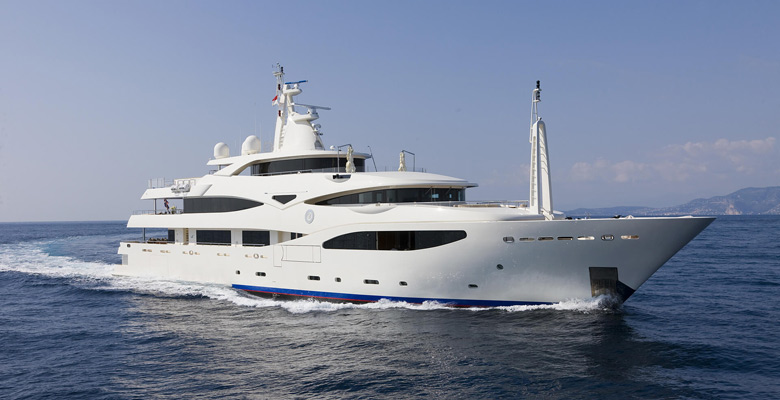 CRN yacht Romance running