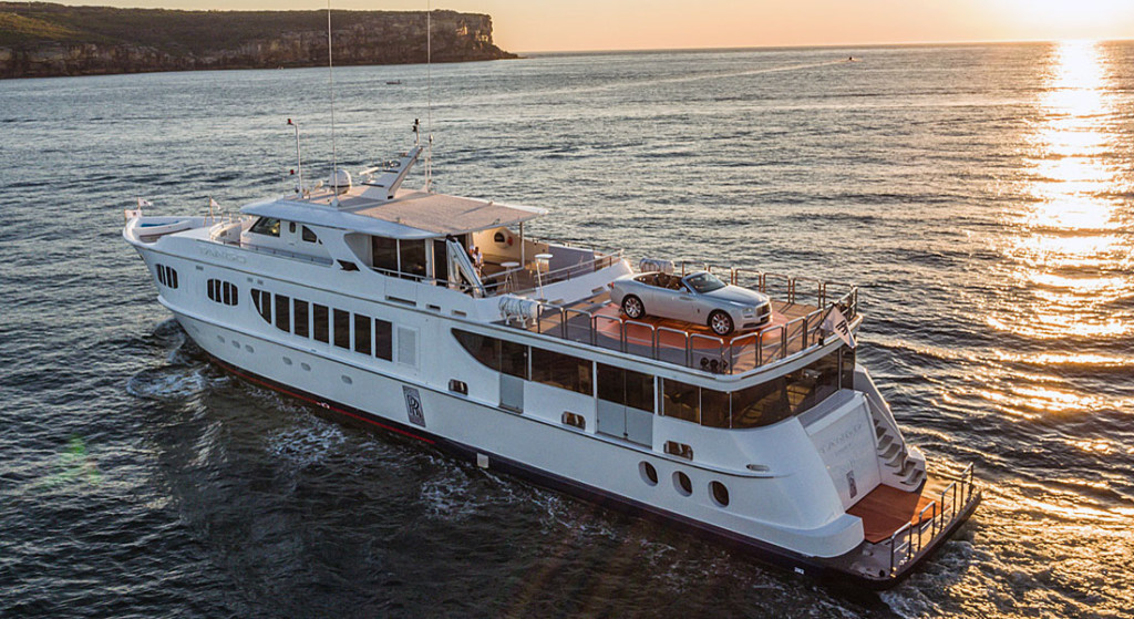 Tango yacht Rolls-Royce Dawn