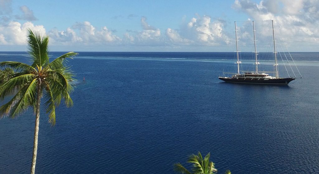 sailing superyacht Eos in French Polynesia