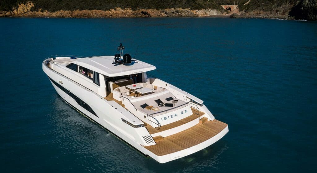 the AUstin Parker Ibiza 85 megayacht