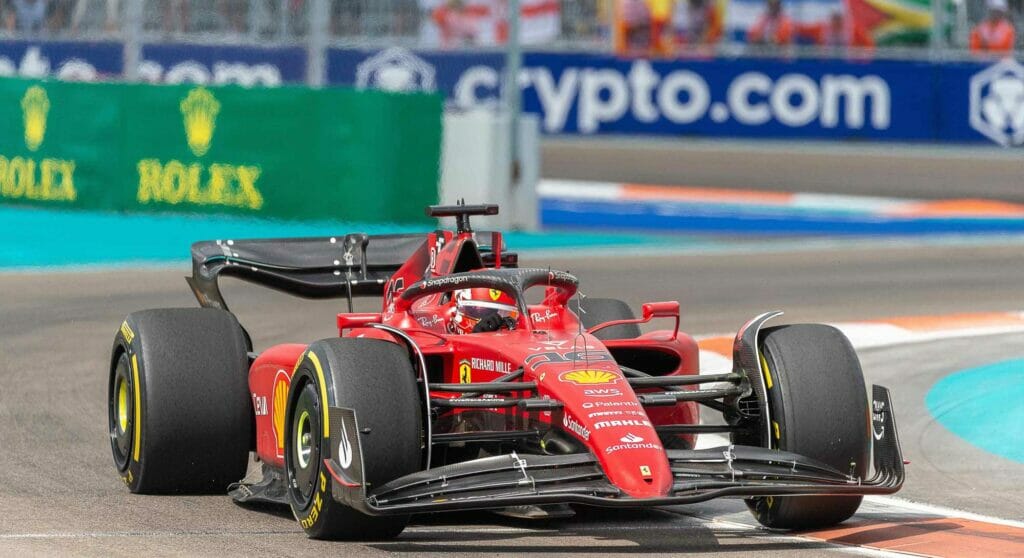 IGY Marinas Miami Grand Prix packages include superyacht dockage and race tickets