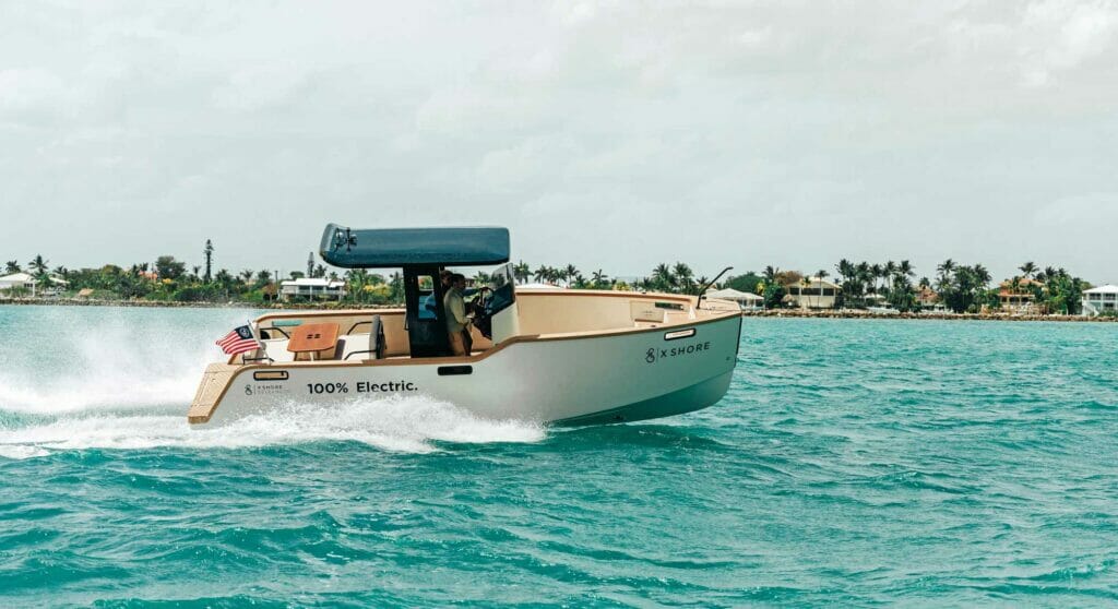 the X Shore Eelex 8000