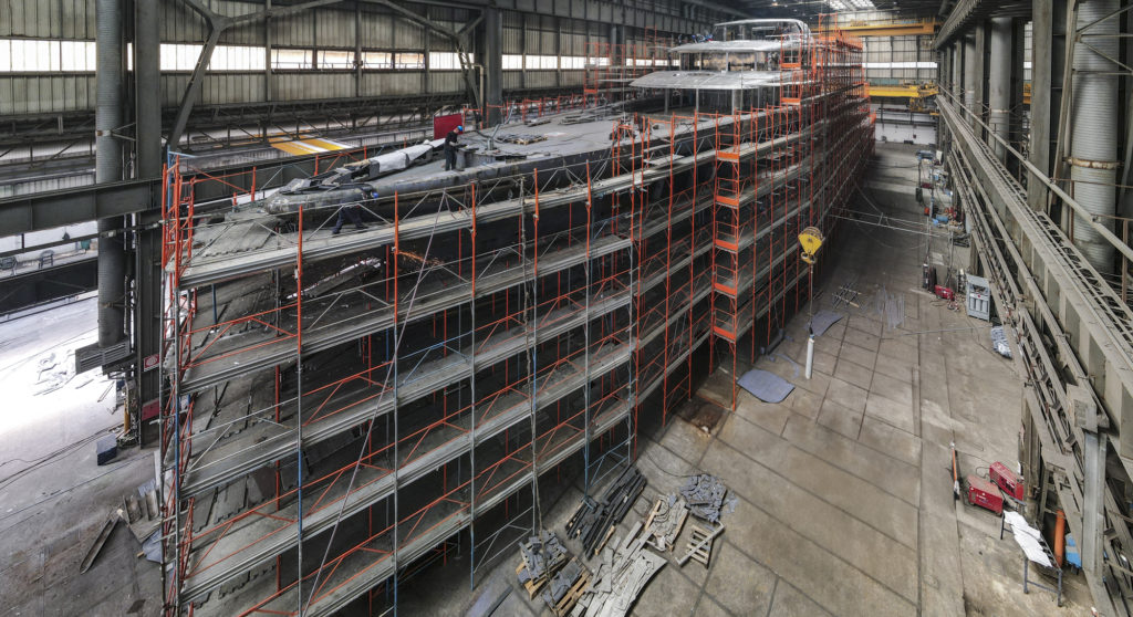 Wider Moonflower 72 superyacht construction