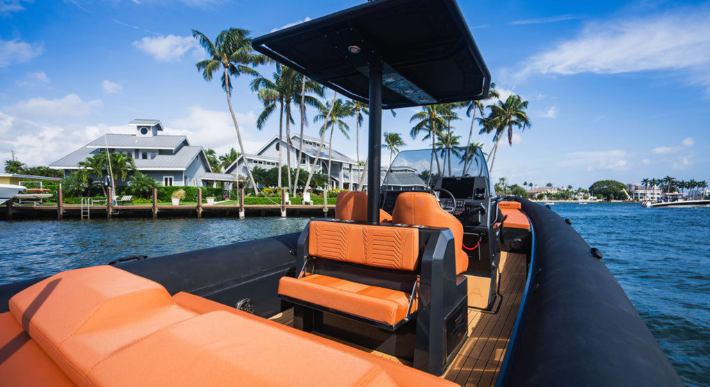 the Onda 341 Magna with T top