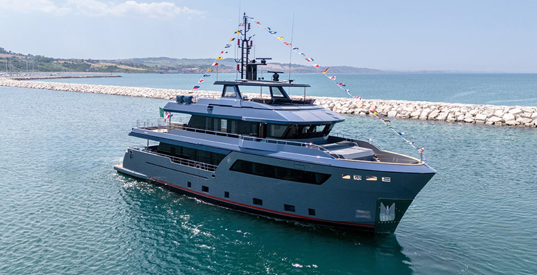 Cantiere delle Marche yacht Haze2 launch