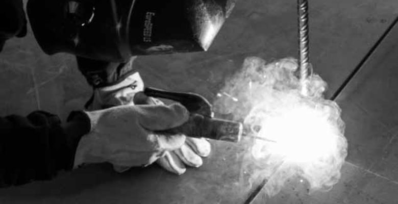 Columbus Crossover 48 yacht keel laying