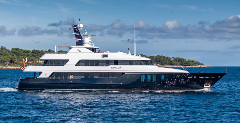 yacht Bravado