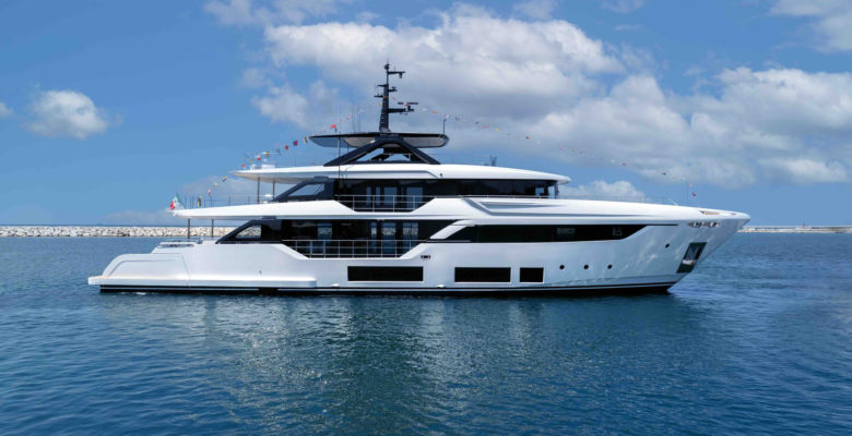 Custom Line yacht owners celebrate the launch of Navetta 38 hull 4