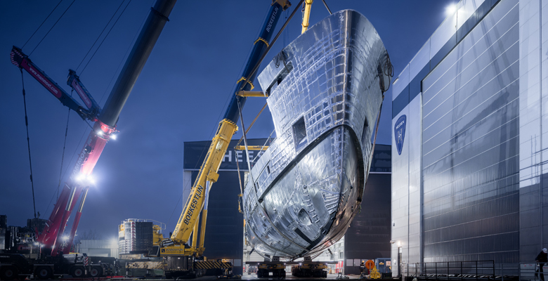 Heesen yacht Project Evita hull