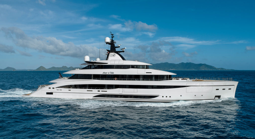 M/Y Amor à Vida