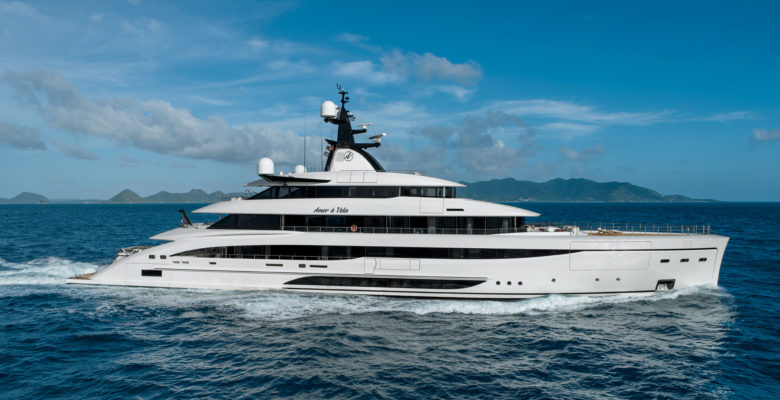 M/Y Amor à Vida