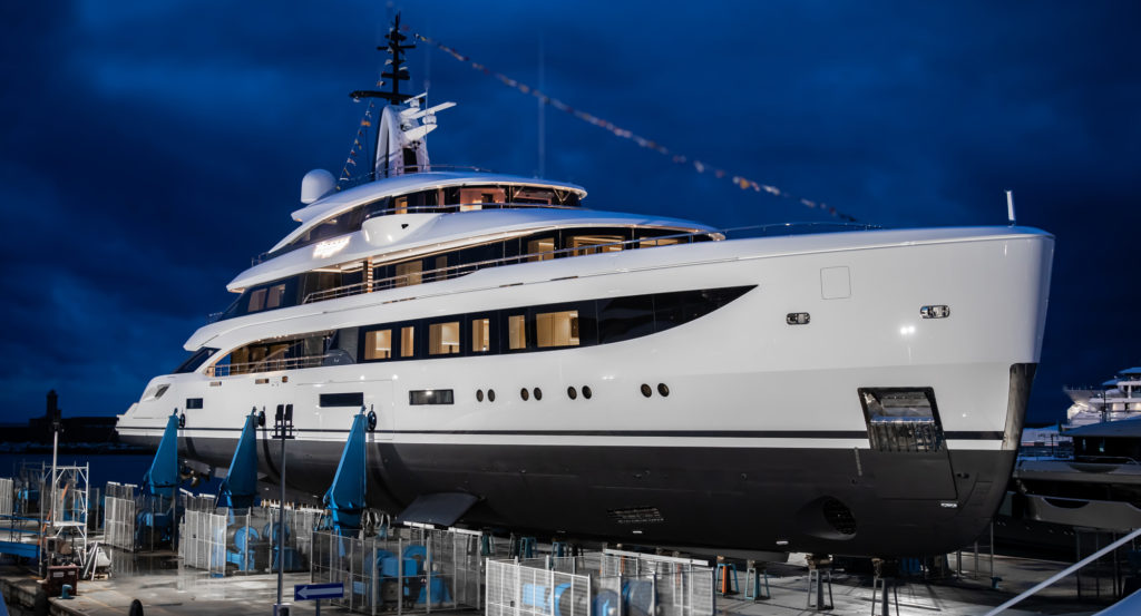 Benetti B.Now 67M yacht Dagger launch