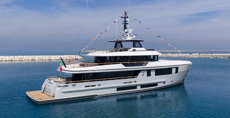 Cantiere delle Marche yacht Octopus launch