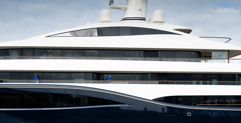 Feadship yacht Project 1014 launch