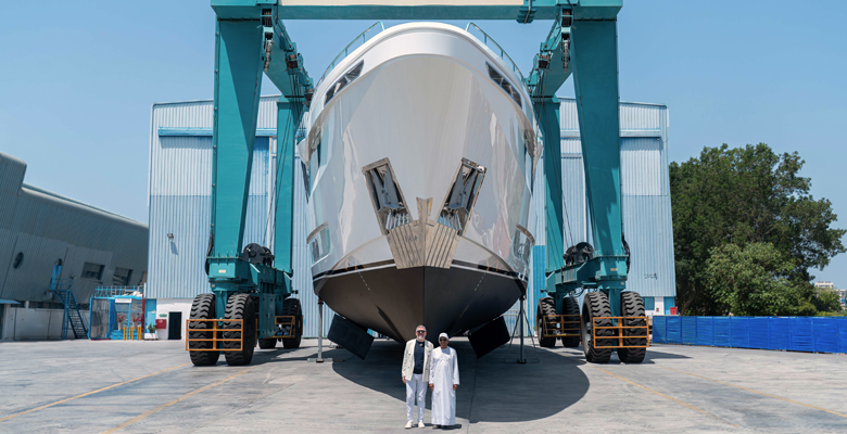 Majesty 145 yacht Suzie Q launch