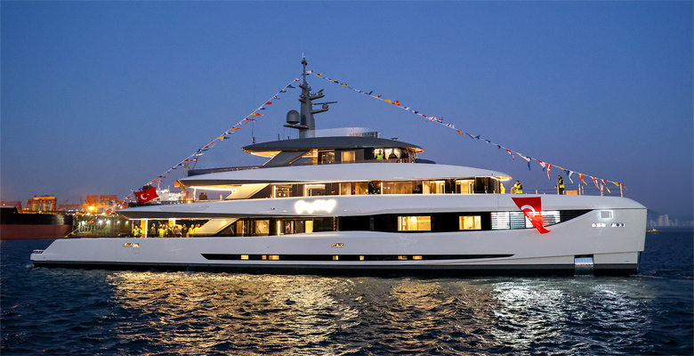 Mengi Yay yacht Gray Wolf launch