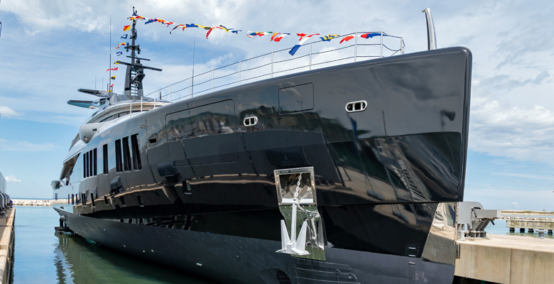 launch of yacht Sea Raider X