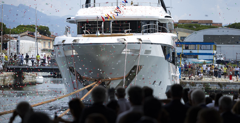 launch of Benetti yacht Lumina