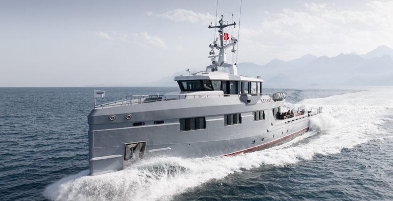 Damen yacht Rafter