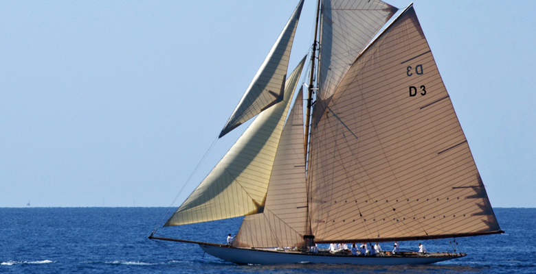 yacht Tuiga