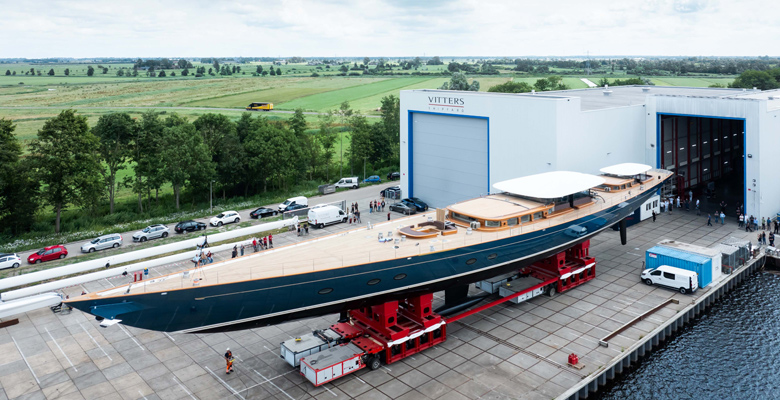 sailing yacht Zero