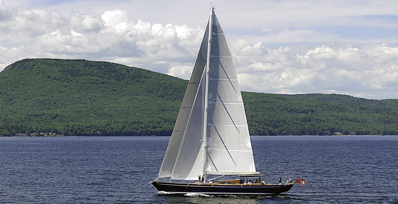 sailing yacht Ouzel
