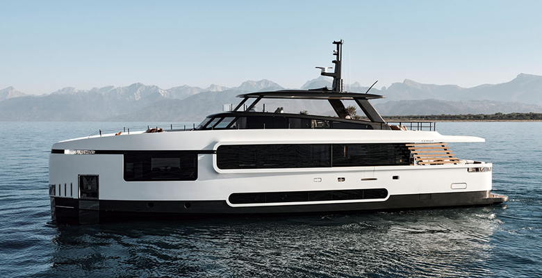 Azimut Magellano 27M yacht