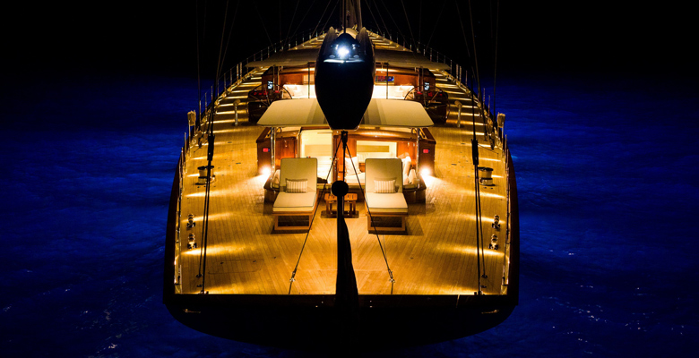 sailing yacht Aquarius