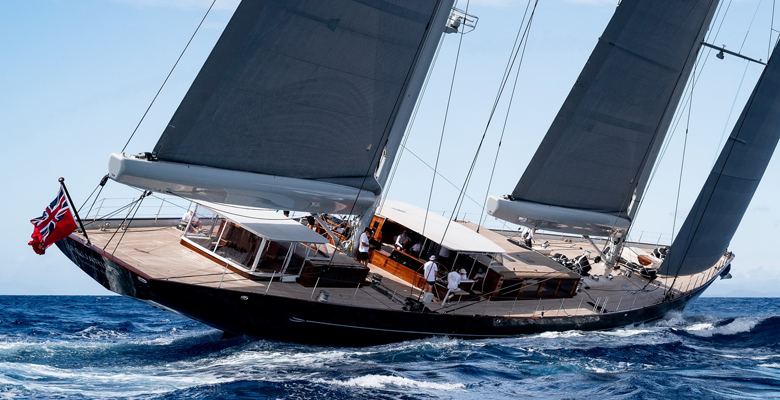yacht Aquarius