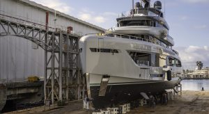 Tankoa TX450 yacht launch
